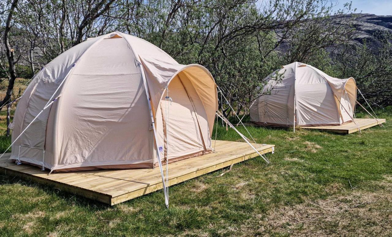 Haukafell Camping - Tents For Rents هوفن المظهر الخارجي الصورة